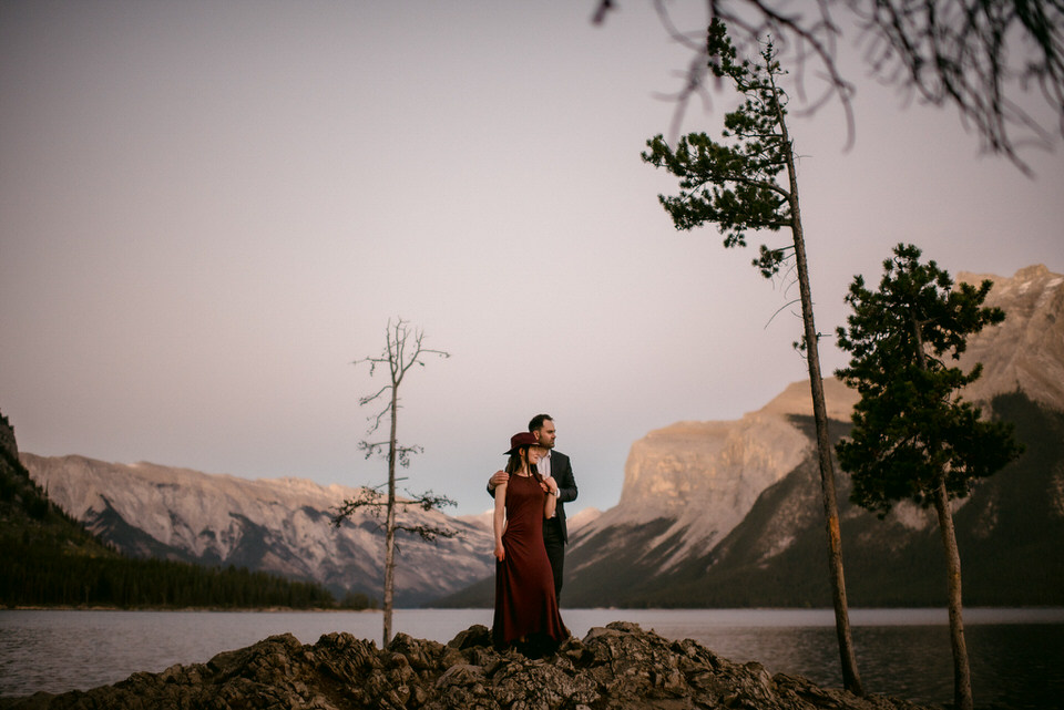 The Leddas Photography - Ivy & Pierce: Banff Engagement